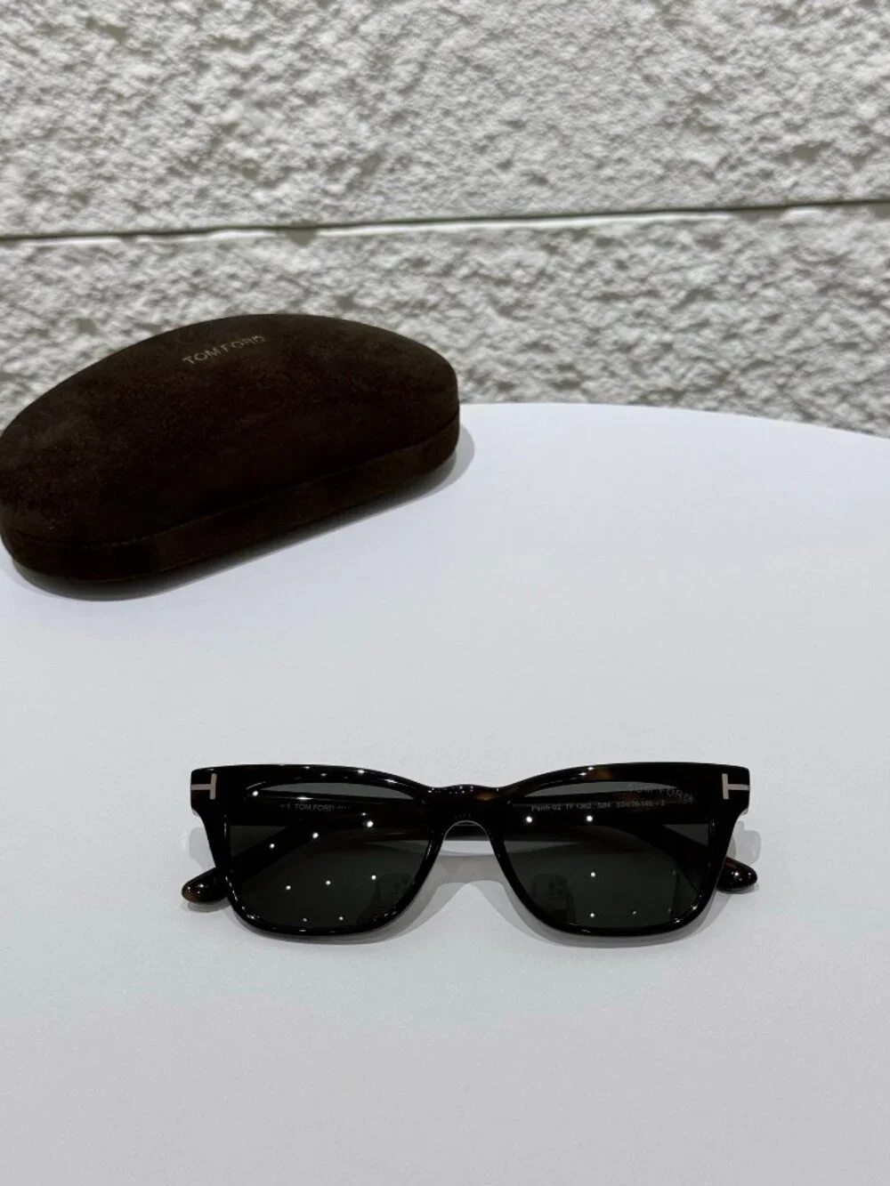 💍TOM FORD💍 black-framed sunglasses